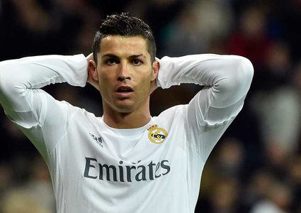 رونالدو يخرج مصابًا من مباراة خيتافي