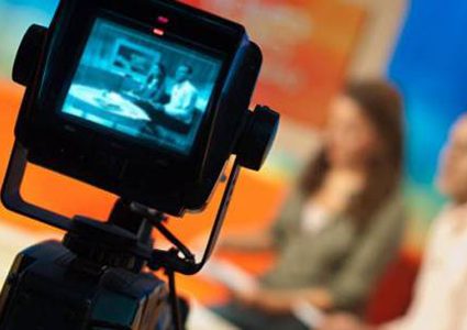 قدّم لها مهراً بـ25 مليون دولار.. هكذا ردت مذيعة على عرض زواج ثري سعودي!