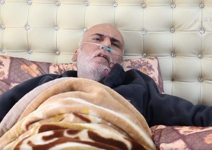 مواطن يناشد الرئيس أبو مازن لمساعدته في زراعة رئتين (فيديو)