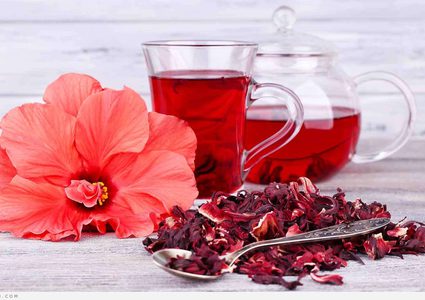 تعرفي على فوائد شاي الكركديه