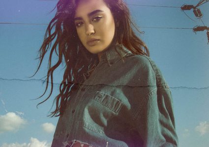 نينا عبد الملك متهمة بالتطبيع مع إسرائيل.. فما الحكاية؟