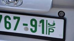 القبض على 3 اشخاص احترفوا سرقة لوحات ارقام المركبات