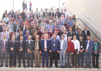 جامعة النجاح تنظّم لقاءً إرشادياً لطلبة الثانوية العامّة (إنجاز)