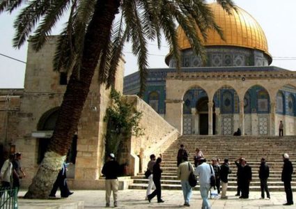 اقتحامات للأقصى ومحاولات لأداء طقوس تلمودية