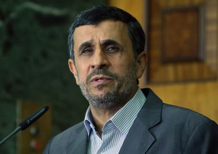 نجاد يجدد مهاجمة النظام الإيراني.. بماذا وصف السلطة؟