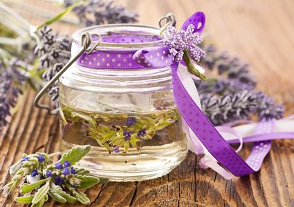 زيت اللافندر للقضاء على التوتر وتخفيف الألم