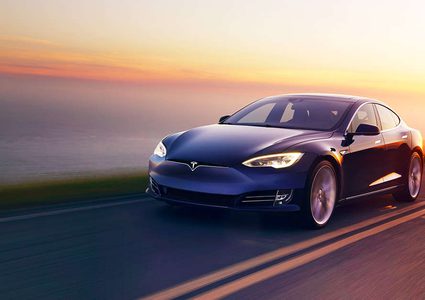 تسلا تخطط لبناء أكبر "مصنع افتراضي للطاقة"