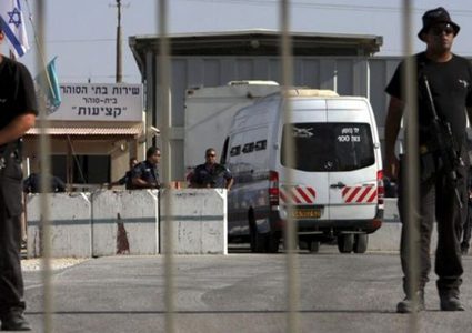 الاحتلال يمدد اعتقال أسير محرر أُفرج عنه أول أمس