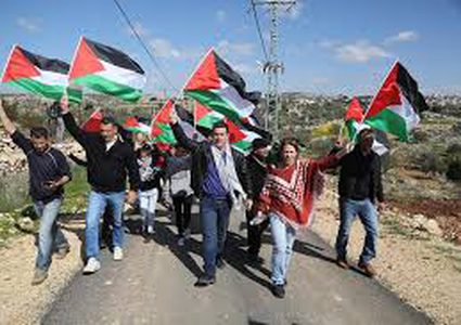 بلعين: مسيرة أسبوعية ضد جدار الضم والتوسع العنصري