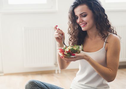 تريدين اكتساب الوزن بسرعة؟.. إليكِ قائمة بأفضل الأطعمة الصحية