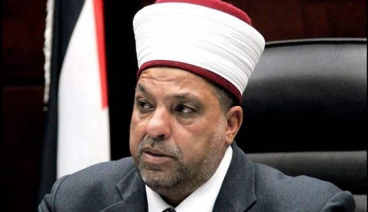 استلام ملفات الأملاك الوقفية في القدس من الأرشيف العثماني