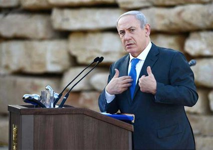 حلفاء نتنياهو يتكاتفون ضده ... وهو يتقمص دور المعلق الرياضي !