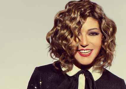 سميرة سعيد بإطلالة كارثية.. والجمهور لا يرحم!