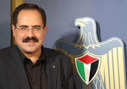 صيدم يفتتح مدرستين ويضع حجر الأساس لعدد آخر في شمال الخليل