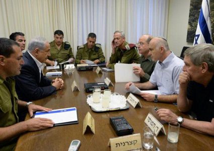 "الكبينت" يقرر التزود بمئات الناقلات ذات العجلات