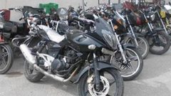 ضبط 5 دراجات نارية تسببت بإقلاق الراحة العامة