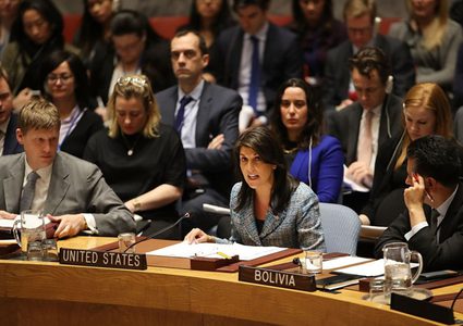 أمريكا تلوح بالقوة في سوريا واتهامات لروسيا بمجلس الأمن