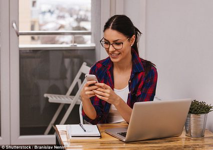 تعرف على فوائد التواصل مع الأصدقاء