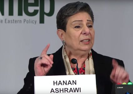 عشراوي تنعى هوكينج: سيفتقد العالم هذا الرجل الأسطورة