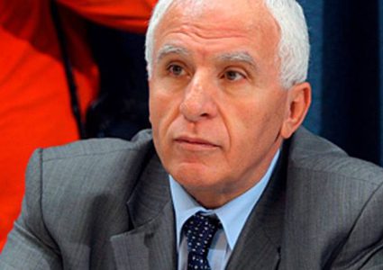 الأحمد: يجب إنهاء الانقسام قبل دخول حماس لمنظمة التحرير