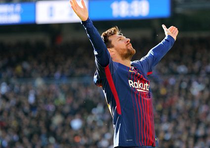 ميسي يحطم الأرقام القياسية في المباريات