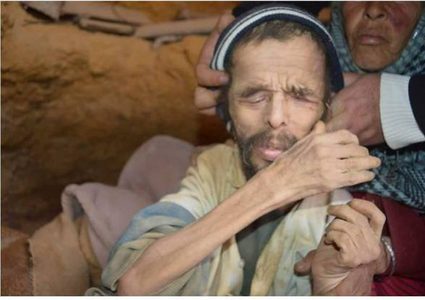 صورة على الإنترنت تنقذ صاحبها من حفرة بعد 15 عام !