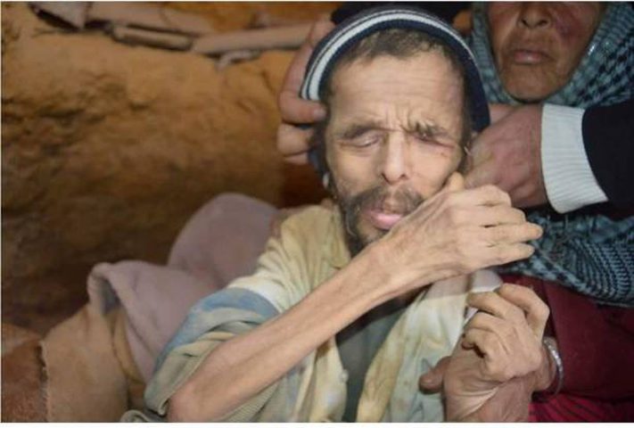 صورة على الإنترنت تنقذ صاحبها من حفرة بعد 15 عام !