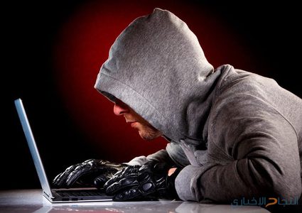 تفاصيل جريمة ابتزاز ضيحتها سيدة