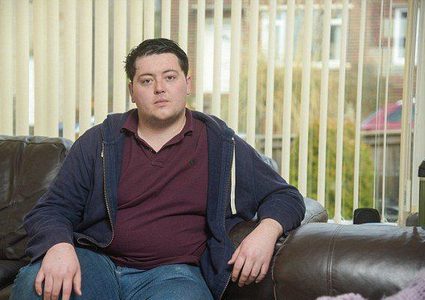 استيقظ أثناء خضوعه لعملية جراحية.. ماذا حدث؟