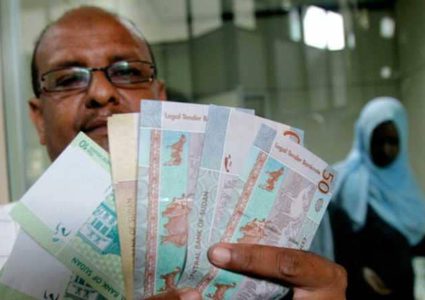السودان: ارتفاع التضخم وسط زيادات بالأسعار وشح في العملة