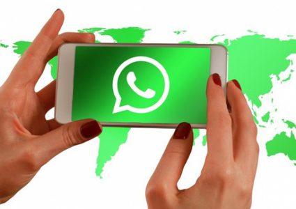 خدمة التجارة الإلكترونية لمستخدمي "واتساب" بالهند