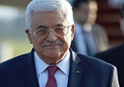 حساسيان: بريطانيا ستوجه في غضون الشهر الجاري دعوة للرئيس عباس لزيارة المملكة المتحدة