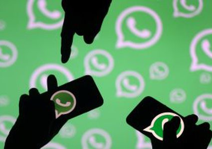 واتس آب يتعهد بعدم مشاركة بيانات البريطانيين مع فيس بوك