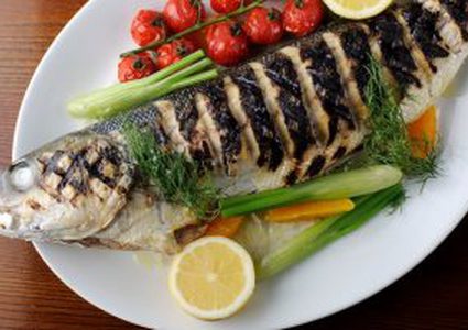 تناول الأسماك الزيتية مرتين أسبوعيا يقلل خطر الوفاة المبكرة