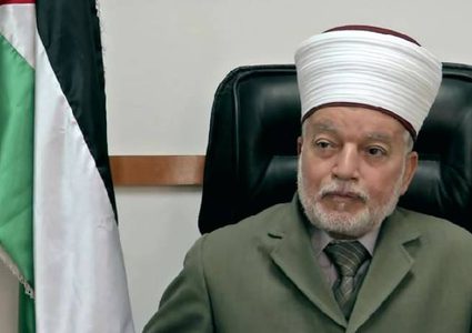 مفتي فلسطين: يوم الاثنين هو غرة شهر رجب