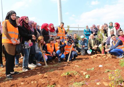 "التعليم البيئي" يواصل إحياء يوم البيئة الفلسطيني في عدة محافظات