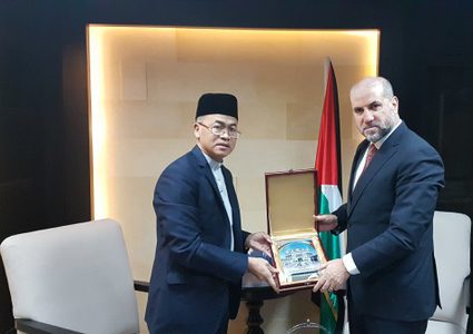 الهباش يستقبل سفير سلطنة بروناي