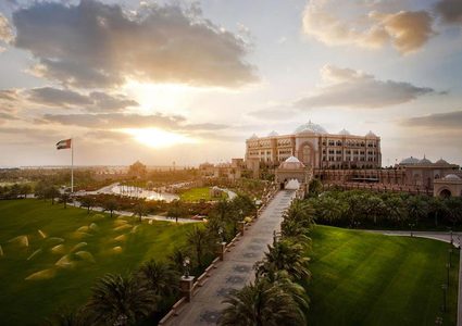 أفضل خمسة فنادق في العالم