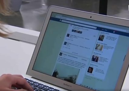 بطلب من إسرائيل.. تعديل خريطة "الفيسبوك" لتشمل مستوطنات في القدس (فيديو)