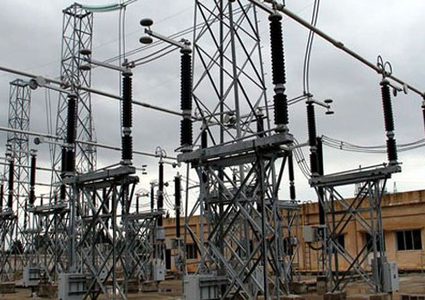 مجلس تنظيم قطاع الكهرباء يناقش قضايا الطاقة المتجددة وجودة التيار الكهربائي