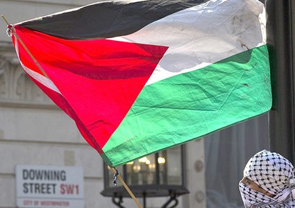 ماذا قال عضو بتنفيذية المنظمة عن "الطلقة الأخيرة" وملامح المعركة القادمة؟