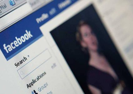 "الأخبار المزيفة" تتسبب بإقالة رئيس أمن المعلومات في فيسبوك