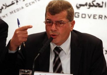 قراقع يطالب بإدراج إسرائيل كدولة محتلة خارجة عن القانون الدولي