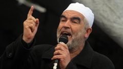 محكمة الاحتلال تقرر الإفراج عن الشيخ "رائد صلاح" وتحويله للحبس المنزلي