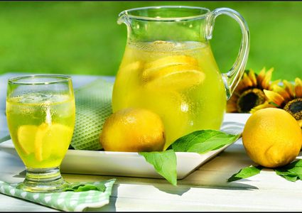 4 طرق لاستخدام الليمون لتخفيف الوزن