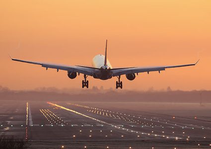 كيف تحمي نفسك من الإصابة بالعدوى خلال سفرك بالطائرة؟