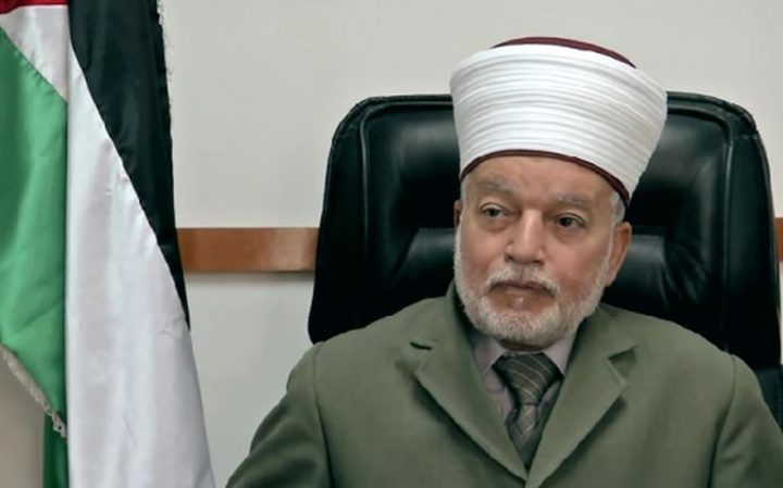 المفتي العام يحذر من تداول نسخة من القرآن الكريم
