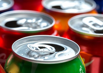هل يؤدي تناول المشروبات الغازية إلى الموت ؟