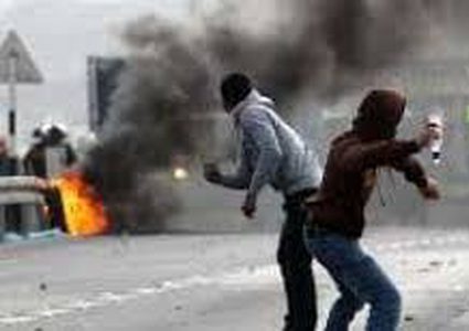 إصابات بالاختناق في مواجهات ببلدة تقوع