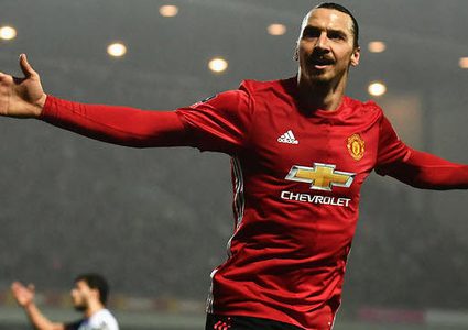 لوس أنجلوس يعلن التعاقد مع إبراهيموفيتش